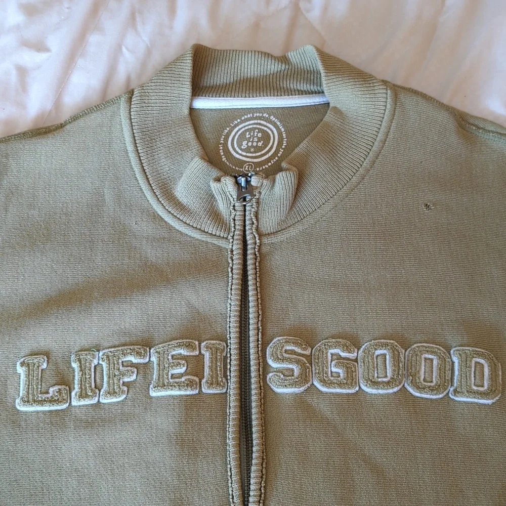 Oversized Vintage quarter zip Life is Good sweatshirt - Picture 2 of 7